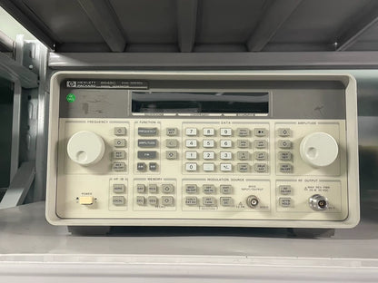KEYSIGHT HP AGILENT 8648C Signal Generator 9kHz-3.2GHz