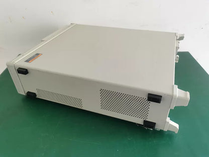 ADCMT 8341 Spectrum Analyzer