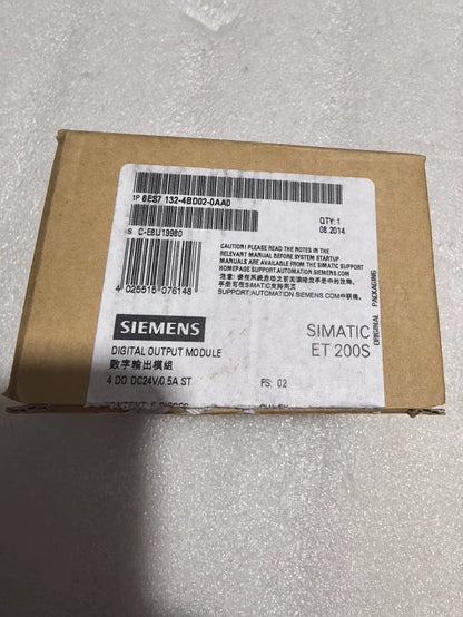 Used Siemens 6ES7 132-4BD02-0AA0 Digital Output