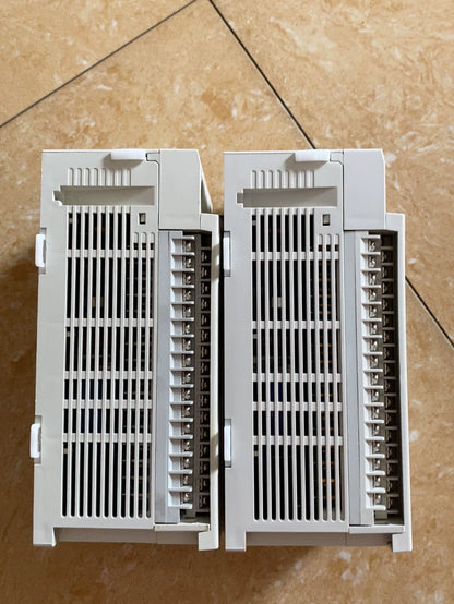 Used Mitsubishi FX3U-48MT 48-Point PLC