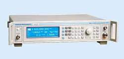 IFR 2024 RF Signal Generator (Used)