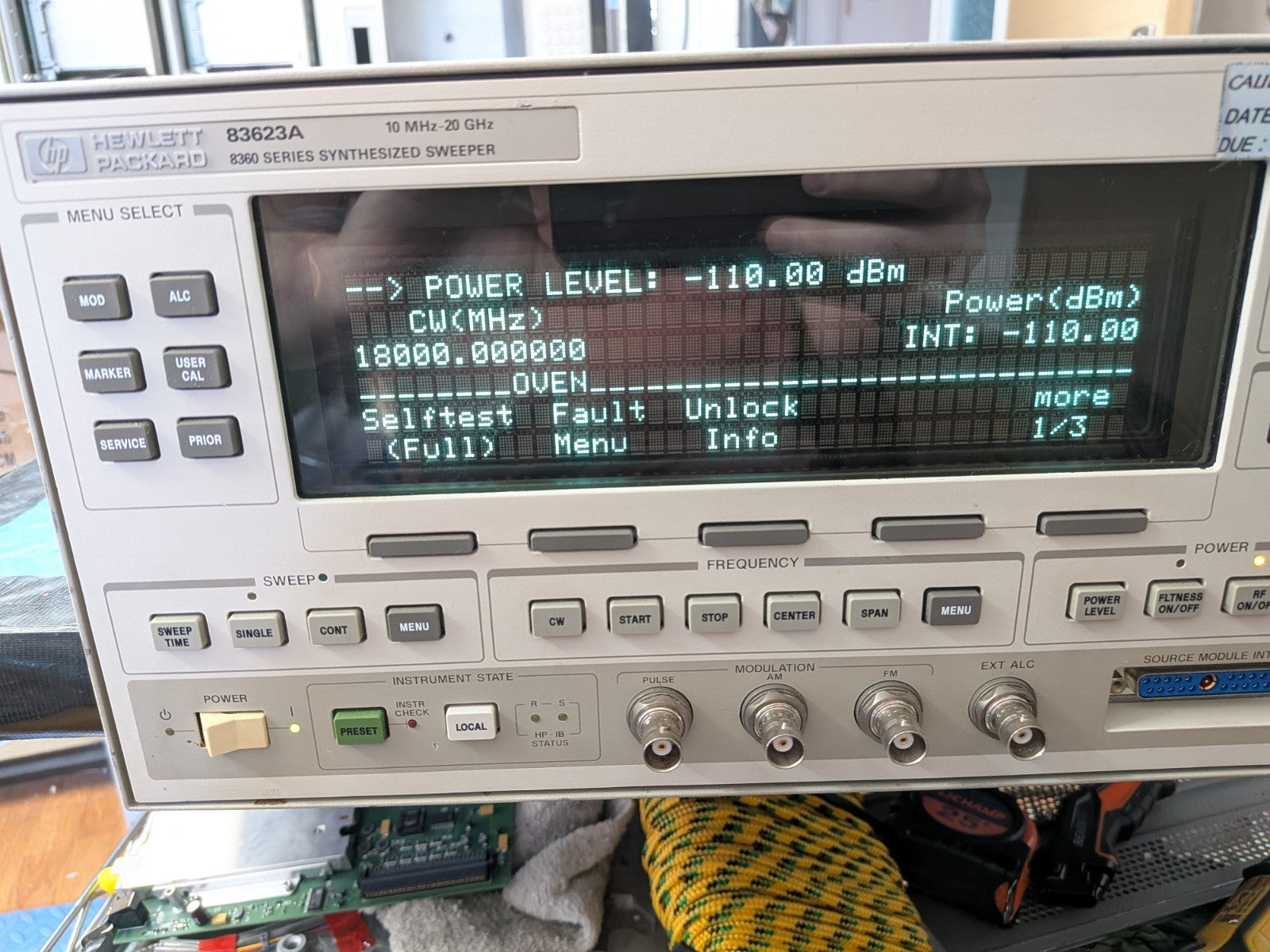 HP Agilent 83623A/B Signal Generator CW/Sweeper