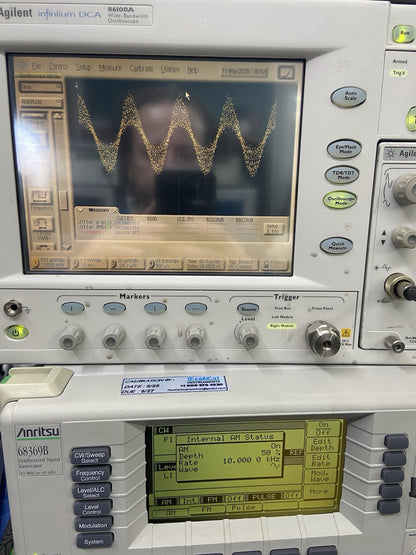 Agilent 86100A Oscilloscope 40/66GHz Optical 30GHz Electrical