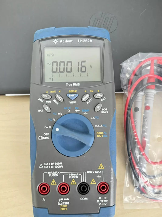 Agilent U1252A True RMS Digital Multimeter
