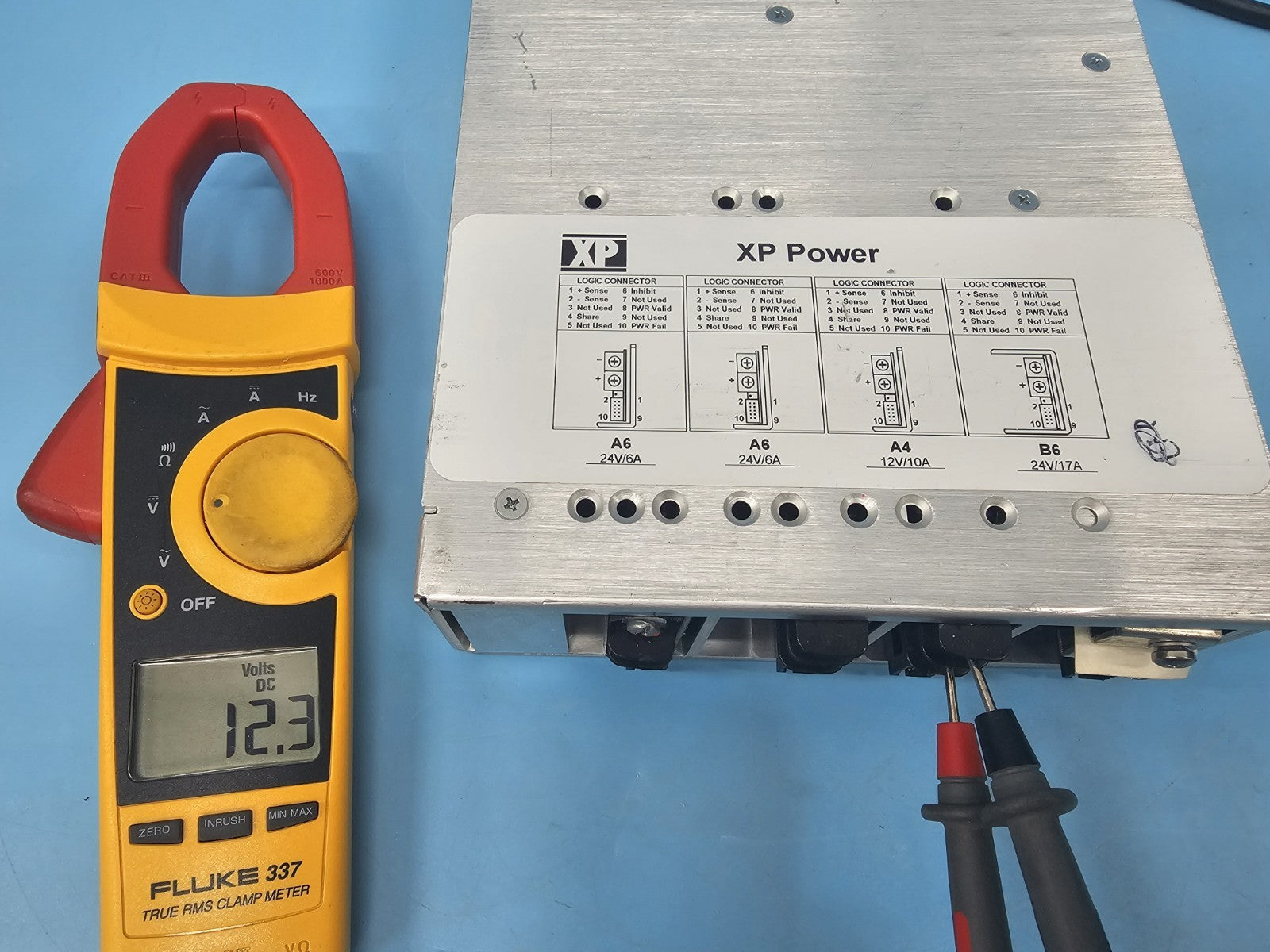 XP Power F8B6A4A6A6 Power Supply