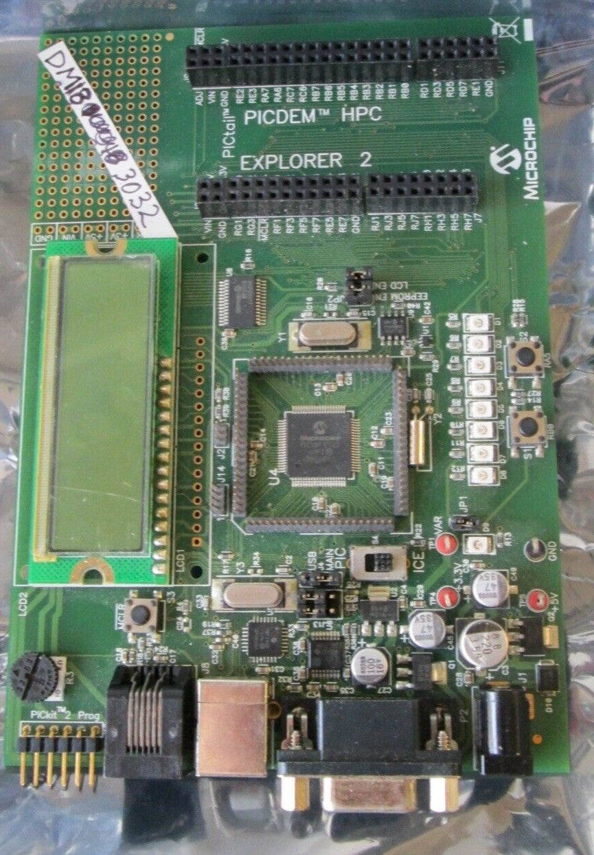 Microchip PIC18F8722 Evaluation Demo Board