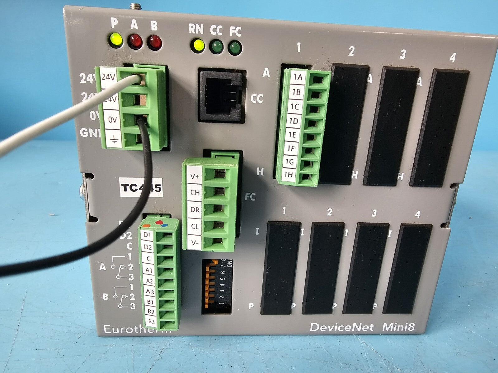 Eurotherm Mini8 ACQ DeviceNet Temperature Controller