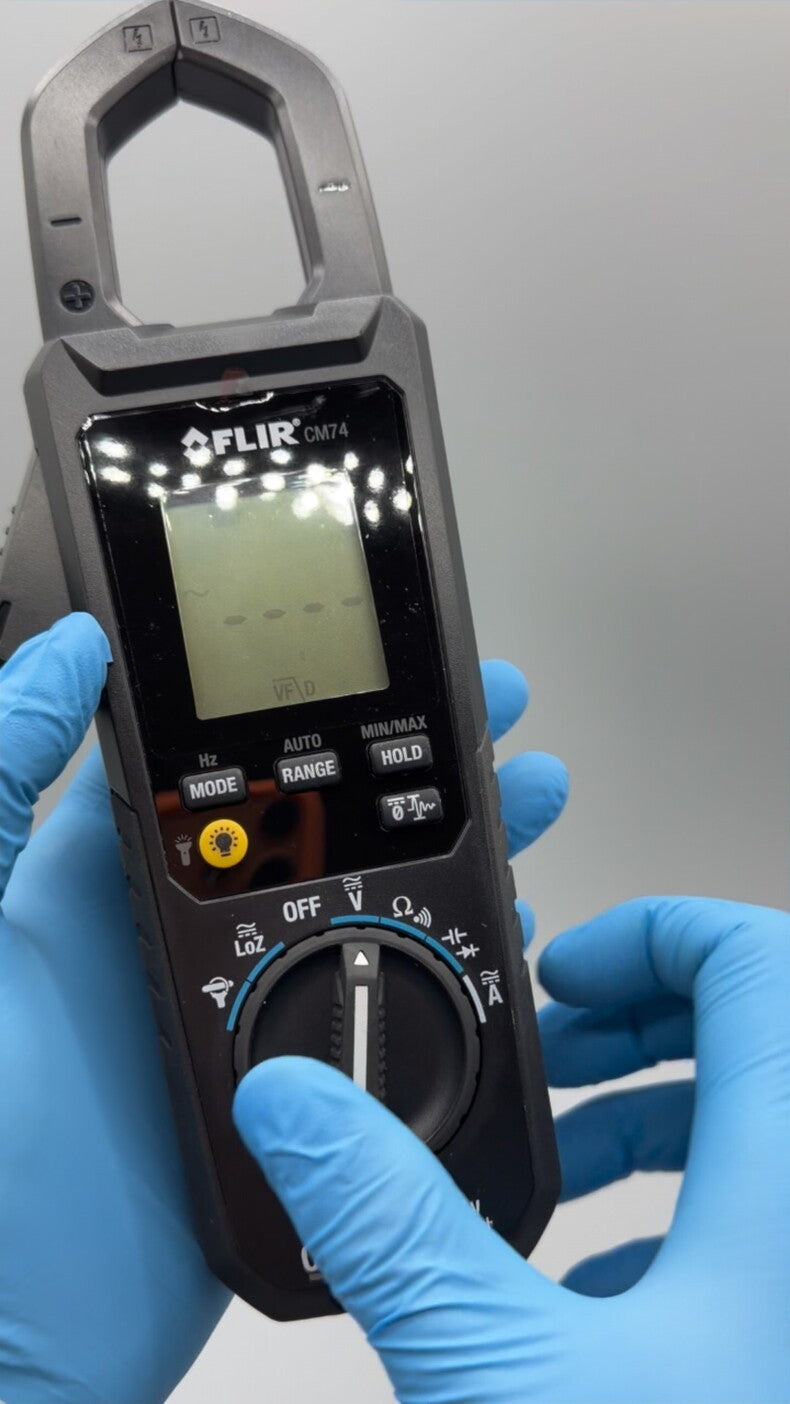 New FLIR CM74 600A AC DC Industrial Clamp Meter