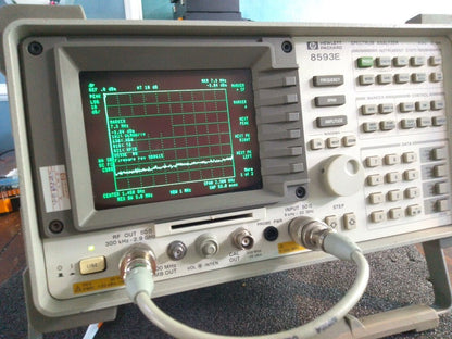HP 8593E Spectrum Analyzer EMC 26.5 GHz