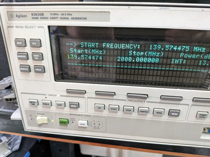 HP Agilent 83630A 10MHz-24.5GHz RF Signal Generator