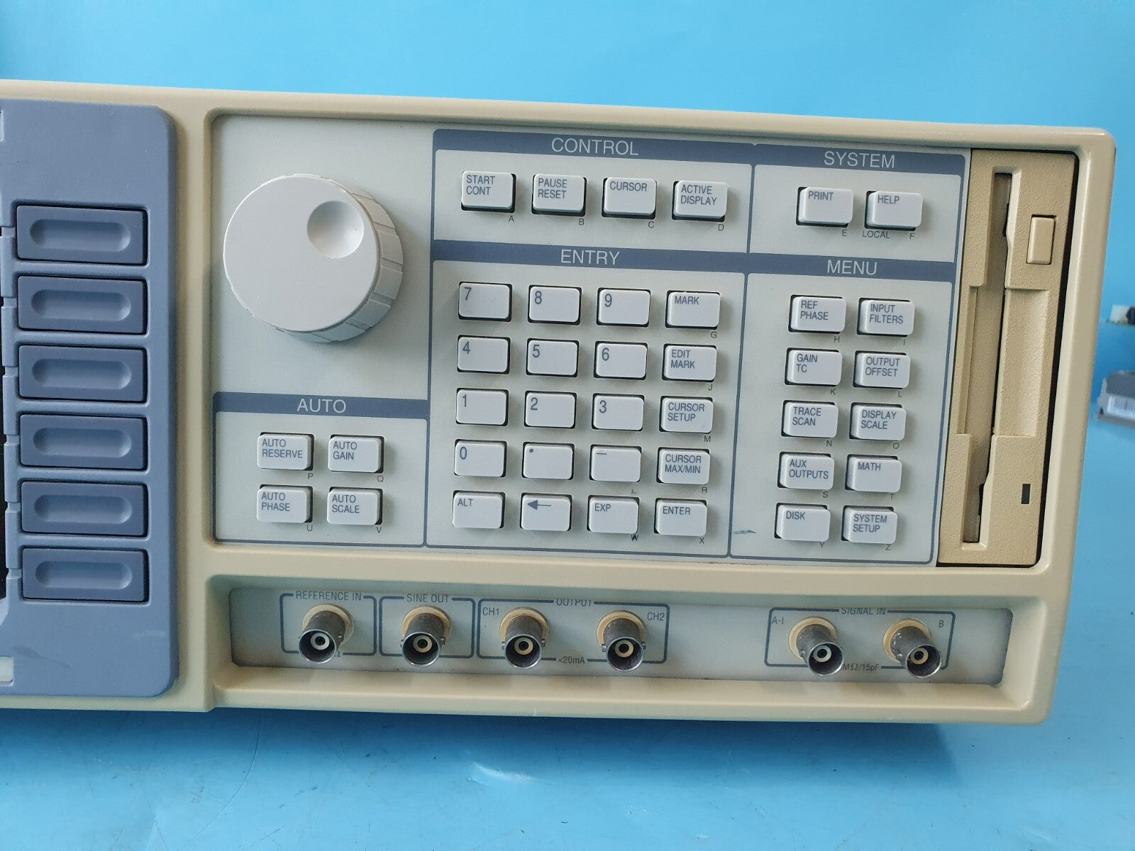 SRS Stanford SR850 DSP Lock-In Amplifier Calibrated