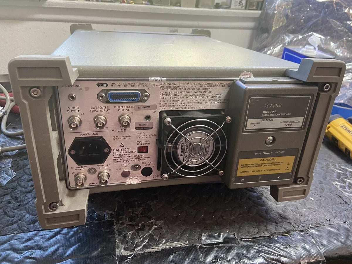 HP Agilent 8564E 40GHz Spectrum Analyzer Color LCD