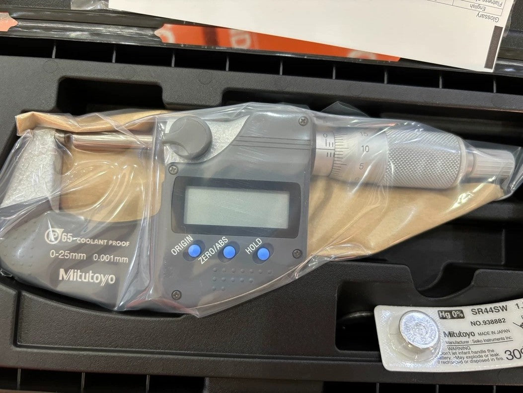 New Mitutoyo 293-240-30 MDC-25PX Digital Micrometer 0.01mm
