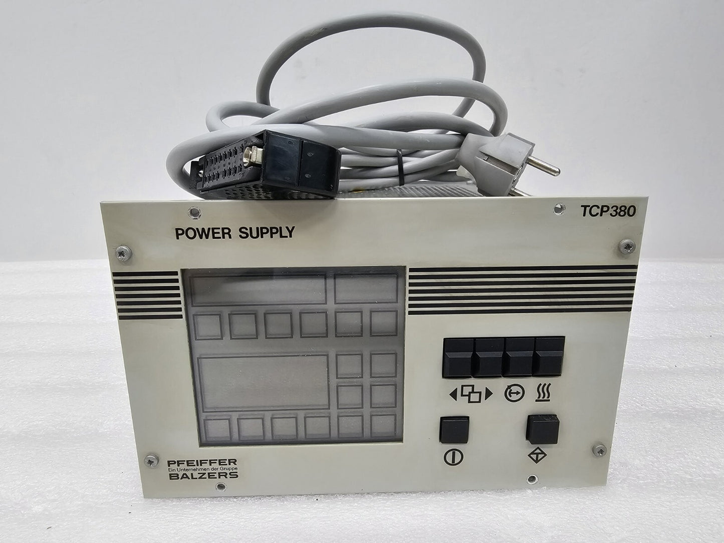 Pfeiffer Balzers TCP380 Turbo Pump Controller