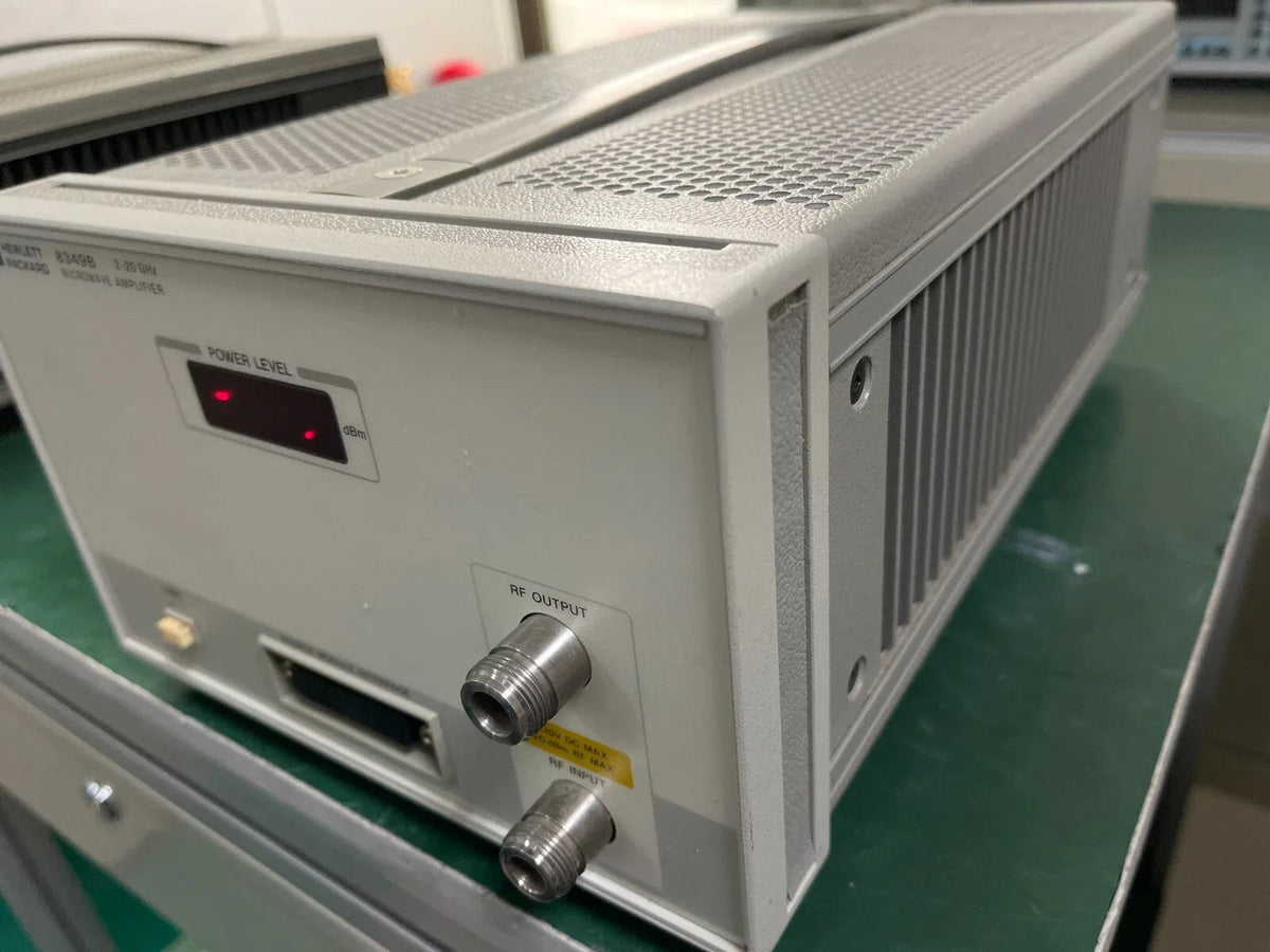 HP Agilent 8349B 2-20GHz Microwave Amplifier