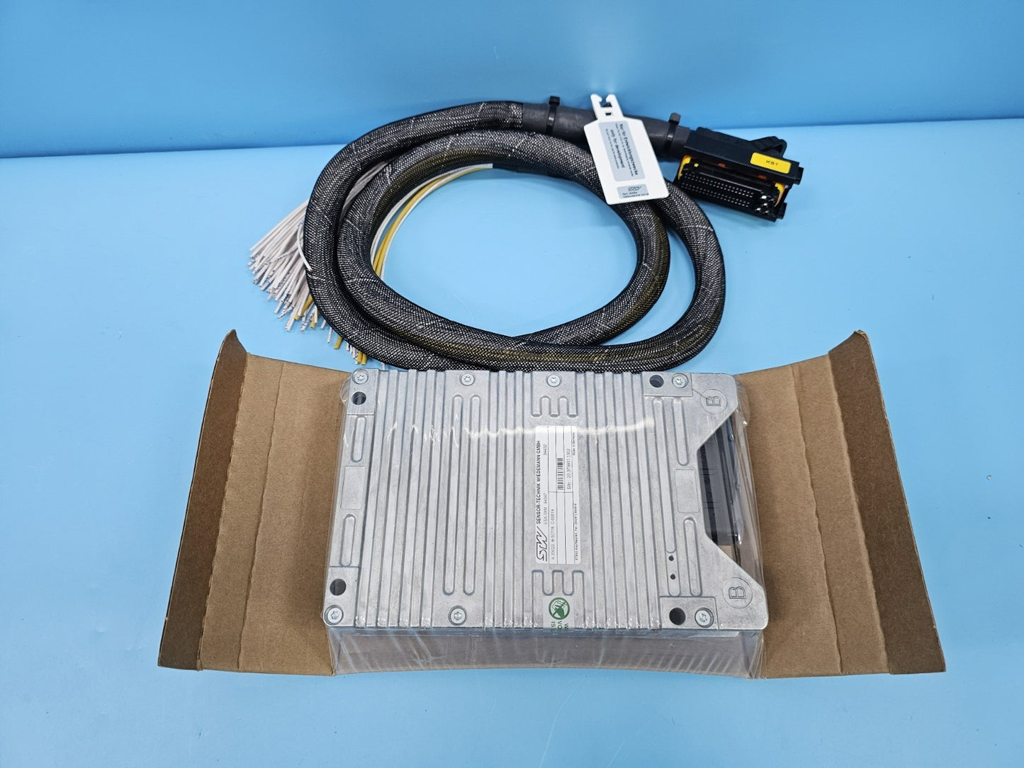 New STW ESX-3XM Expandable Controller Module