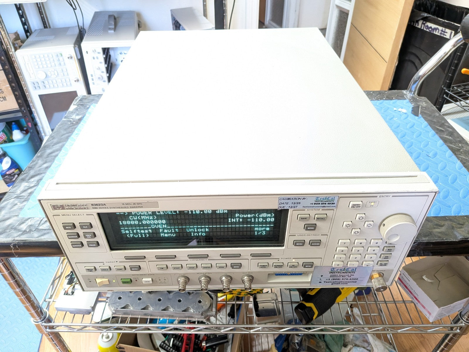 HP Agilent 83623A/B Signal Generator CW/Sweeper