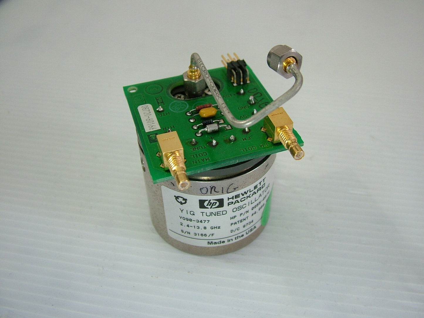 HP 0955-0579 YIG Oscillator 2.4-13.8GHz 8719D