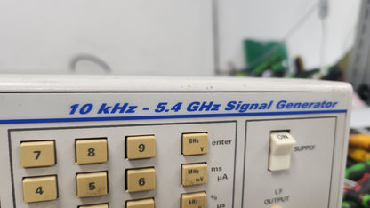 IFR 2032 10KHz 5.4GHz Signal Generator