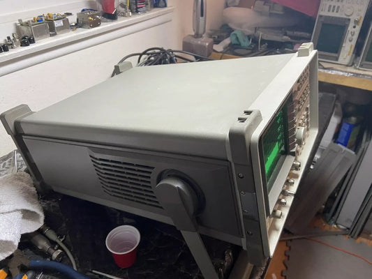 HP Agilent 8561E 6.5GHz Spectrum Analyzer