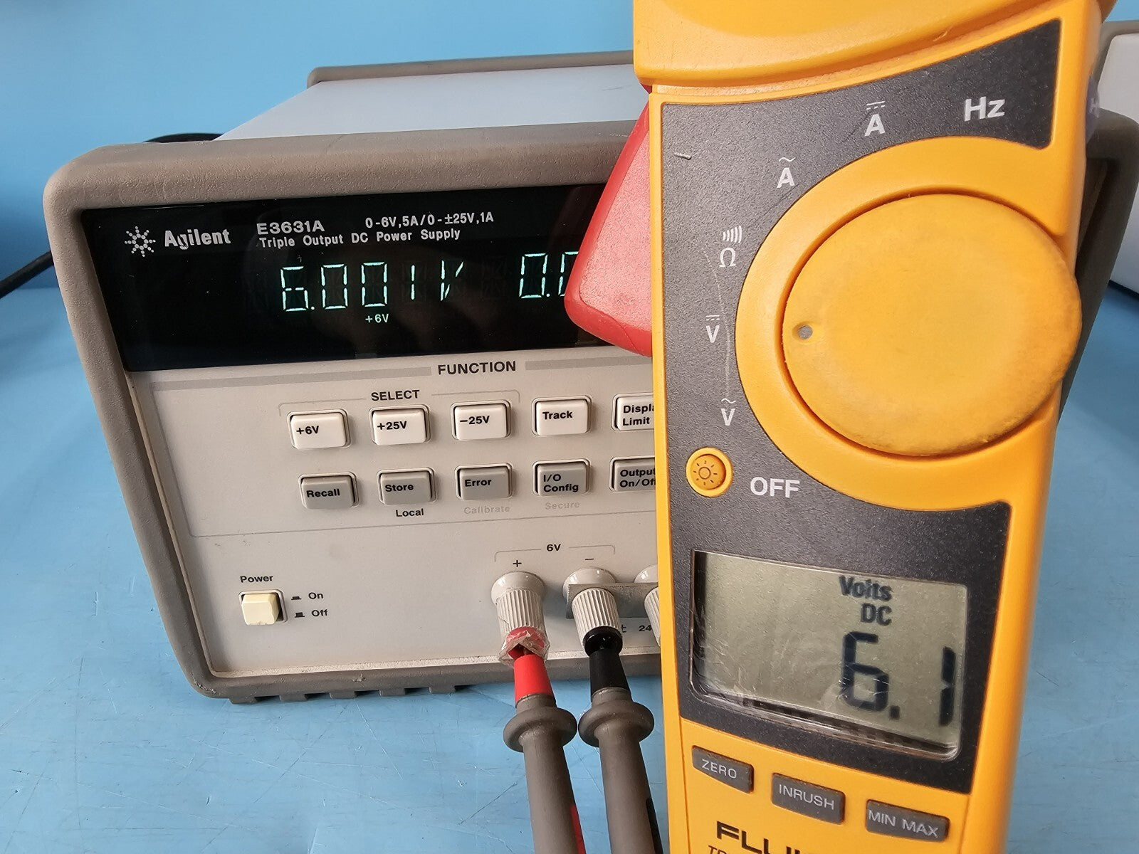 Agilent E3631A Triple Output Power Supply