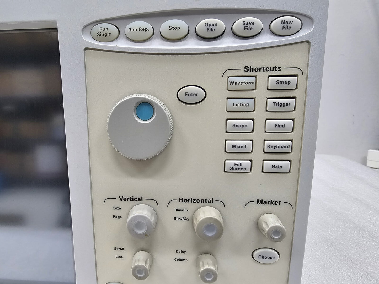 Agilent 16902A Logic Analysis System