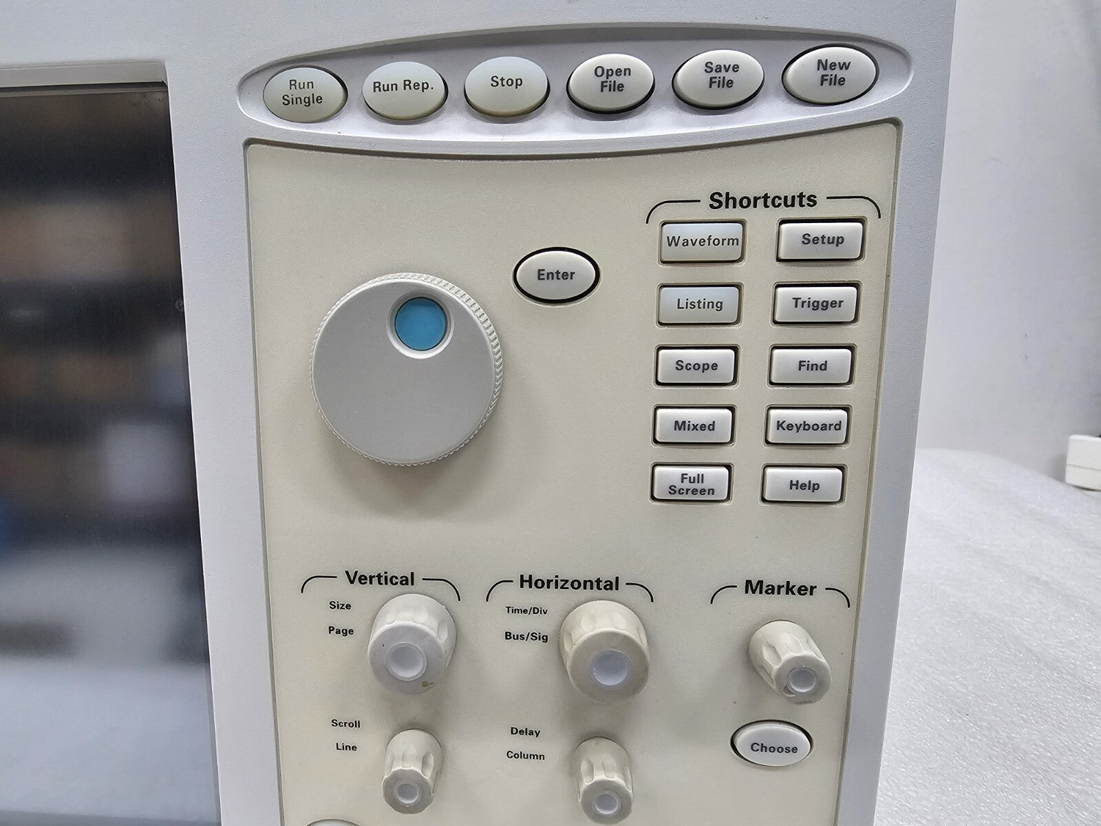 Agilent 16902A Logic Analysis System