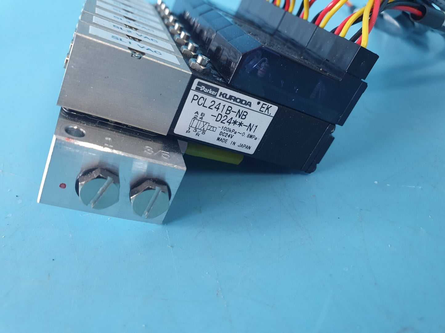 PARKER KURODA PCL241B-NB-D24-N1 Solenoid Valve Set