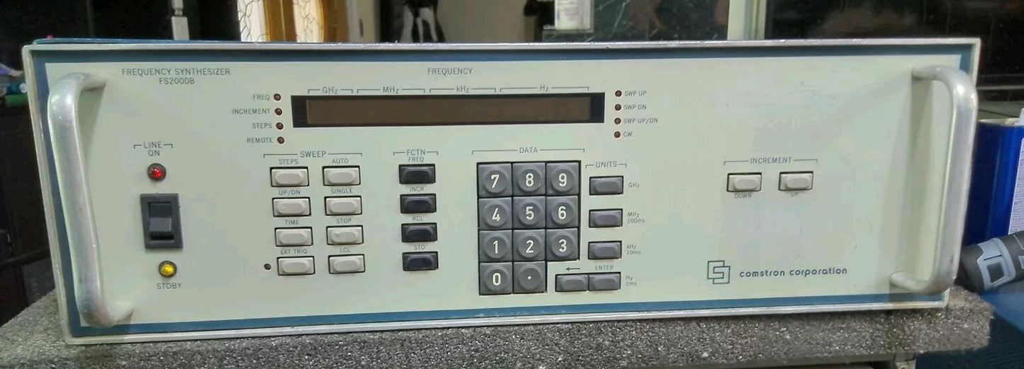 Comstron Corporation FS2000B Frequency Synthesizer