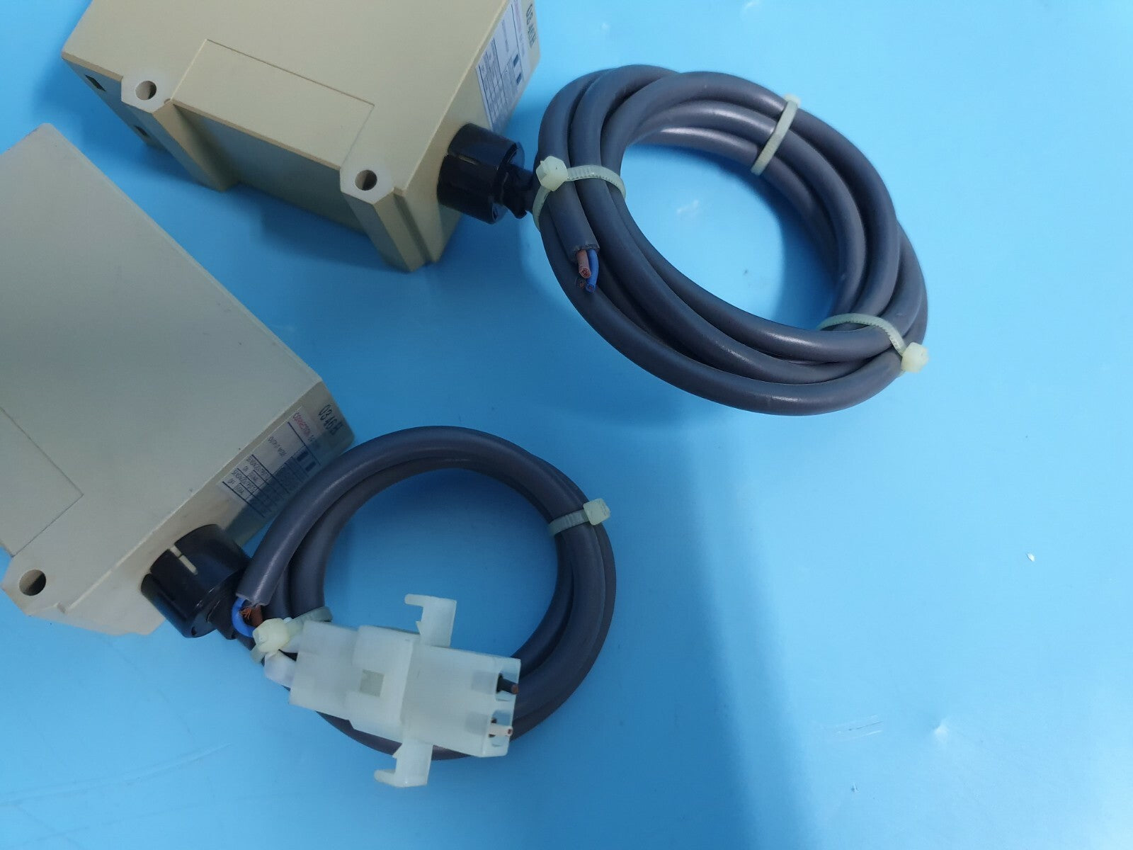 Omron E4B-T1RE4 Ultrasonic Sensor