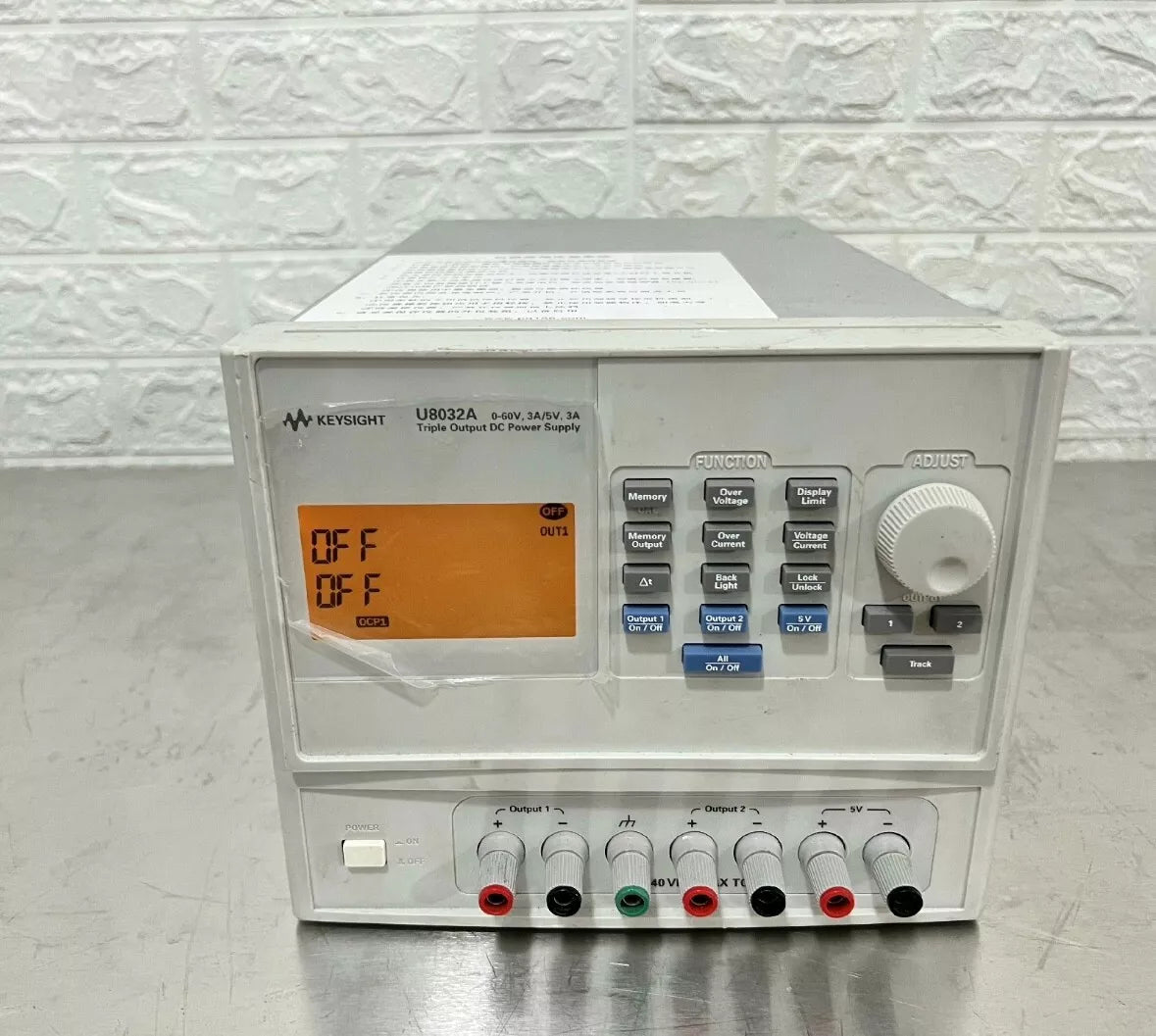 Agilent U8032A 0-60V/3A Triple DC Power Supply