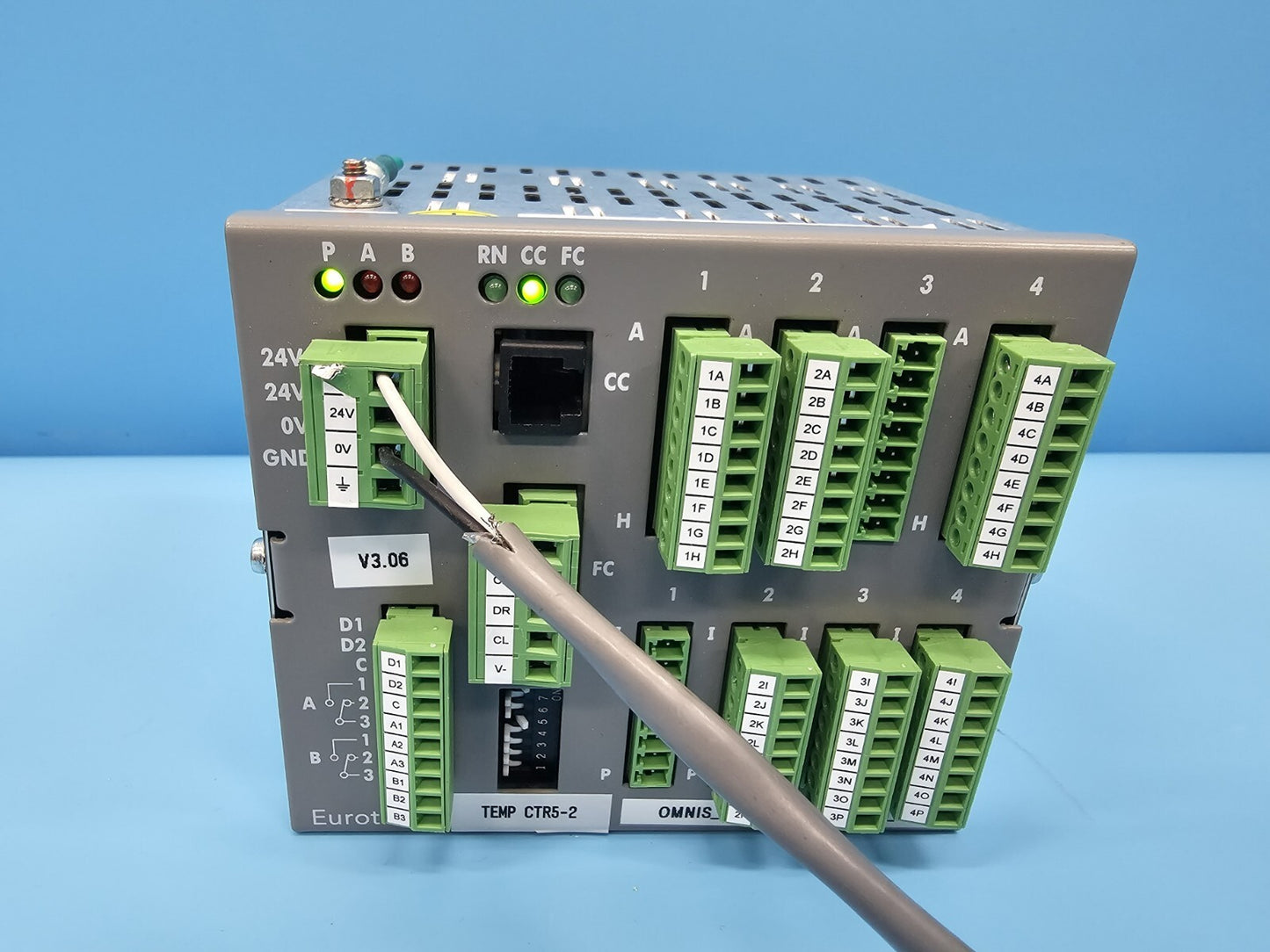 Eurotherm Mini8/8LP MultiLoop Controller DeviceNet