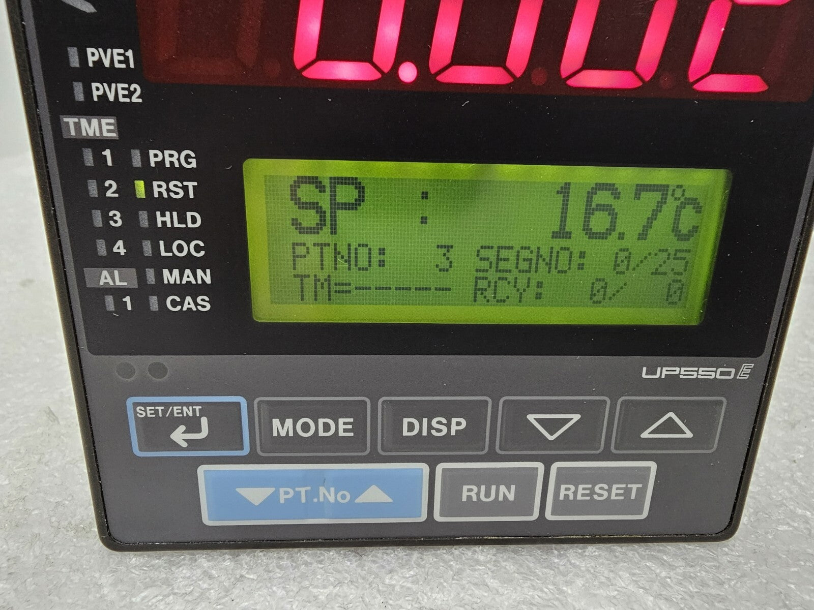 Yokogawa UP550 Controller UP550-01 S4
