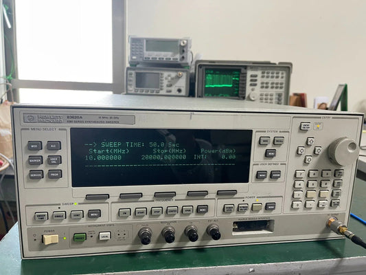 HP Agilent 83620A 10MHz-20GHz Synthesized Sweep Generator