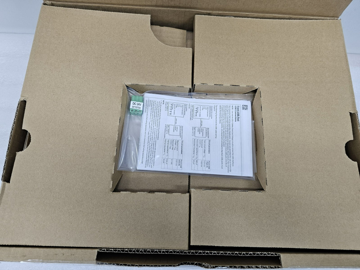 New Proface Schneider SP-5600TP Touch Screen