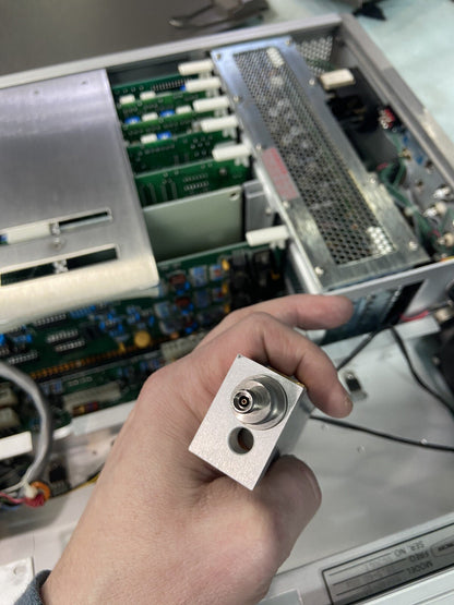 Wiltron Anritsu 6640B-10 Sweep Generator 26.5-40 GHz