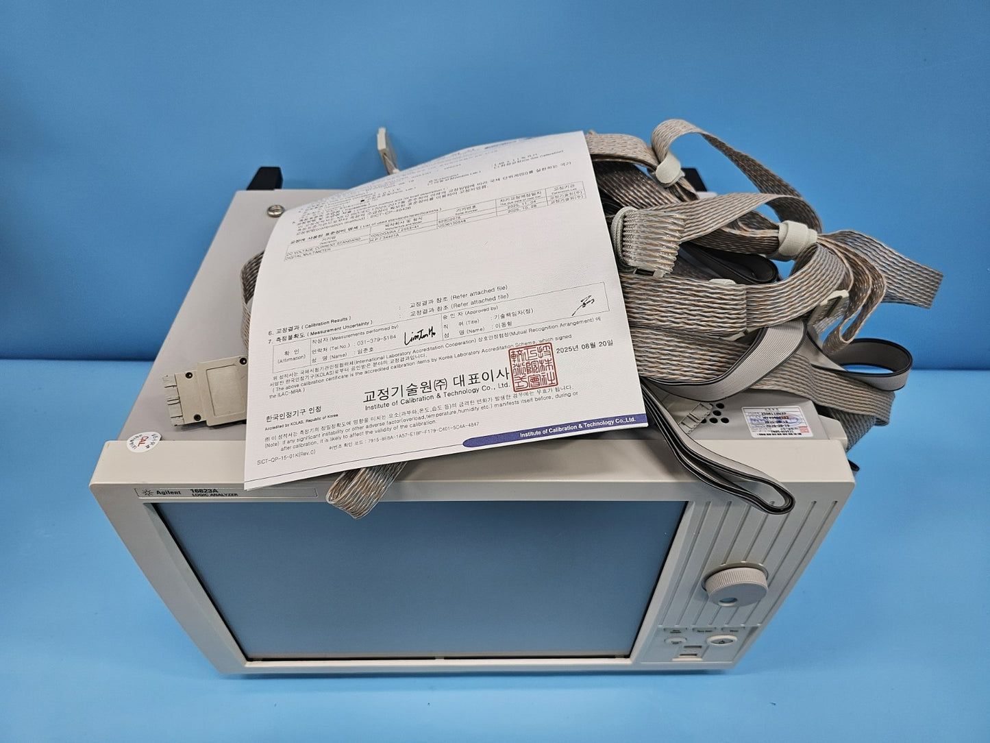 Agilent 16823A Portable Logic Analyzer Calibrated