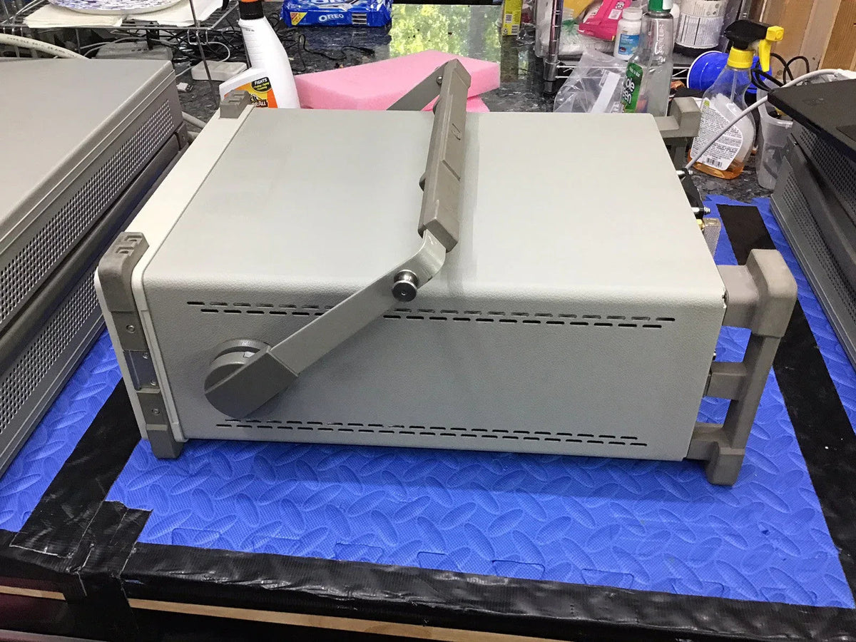 HP Agilent 8596E 12.8GHz Spectrum Analyzer w/ Gen