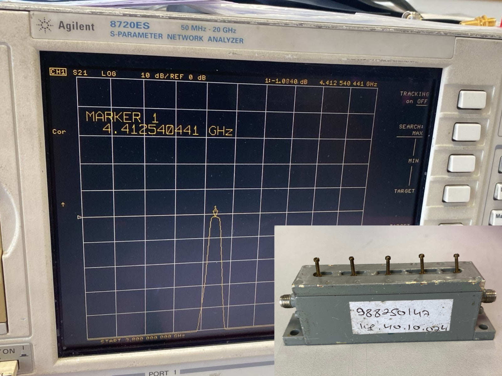 Band Pass Filter 4.4 GHz Center Frequency 40 MHz BW