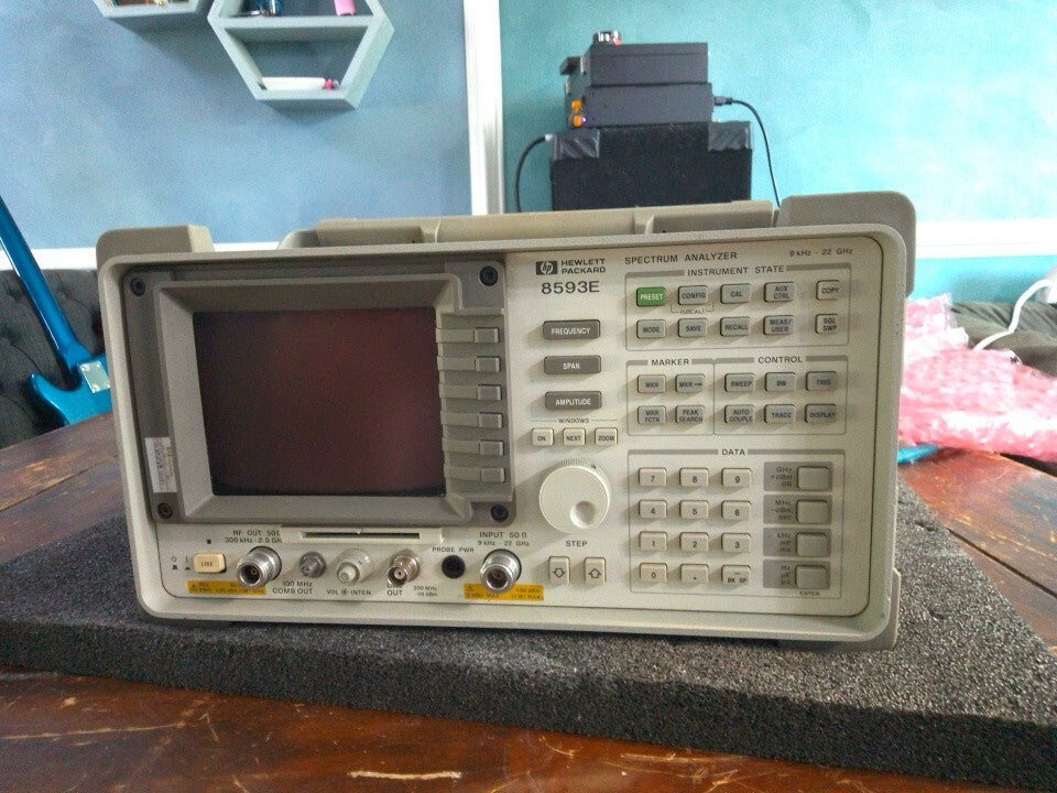 HP 8593E Spectrum Analyzer Noise Figure 26.5GHz