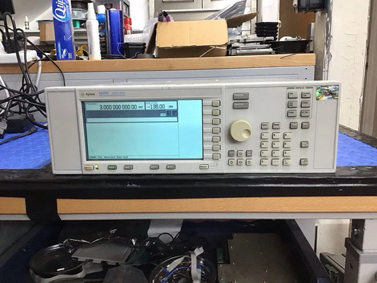 Agilent HP E4428C Signal Generator DC-6GHz Low Noise