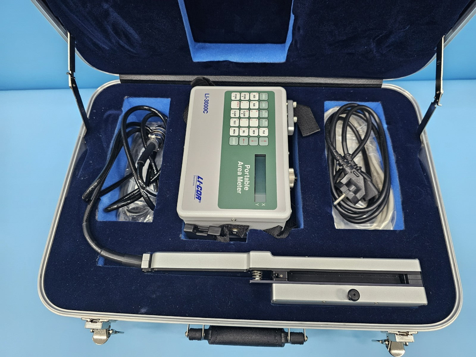 LI-COR LI-3000C Portable Leaf Area Meter