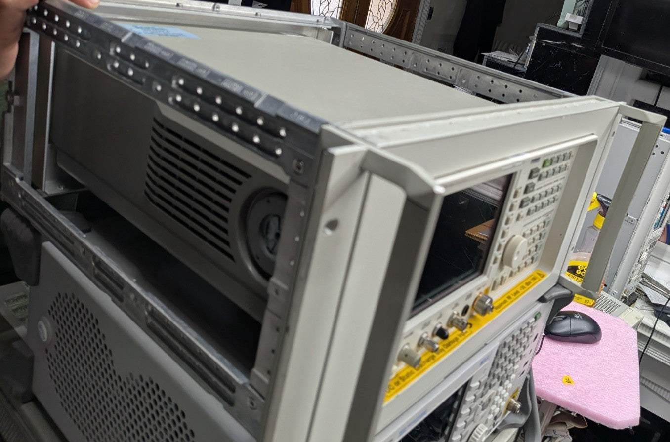 Agilent 8564EC Spectrum Analyzer 9kHz-40GHz