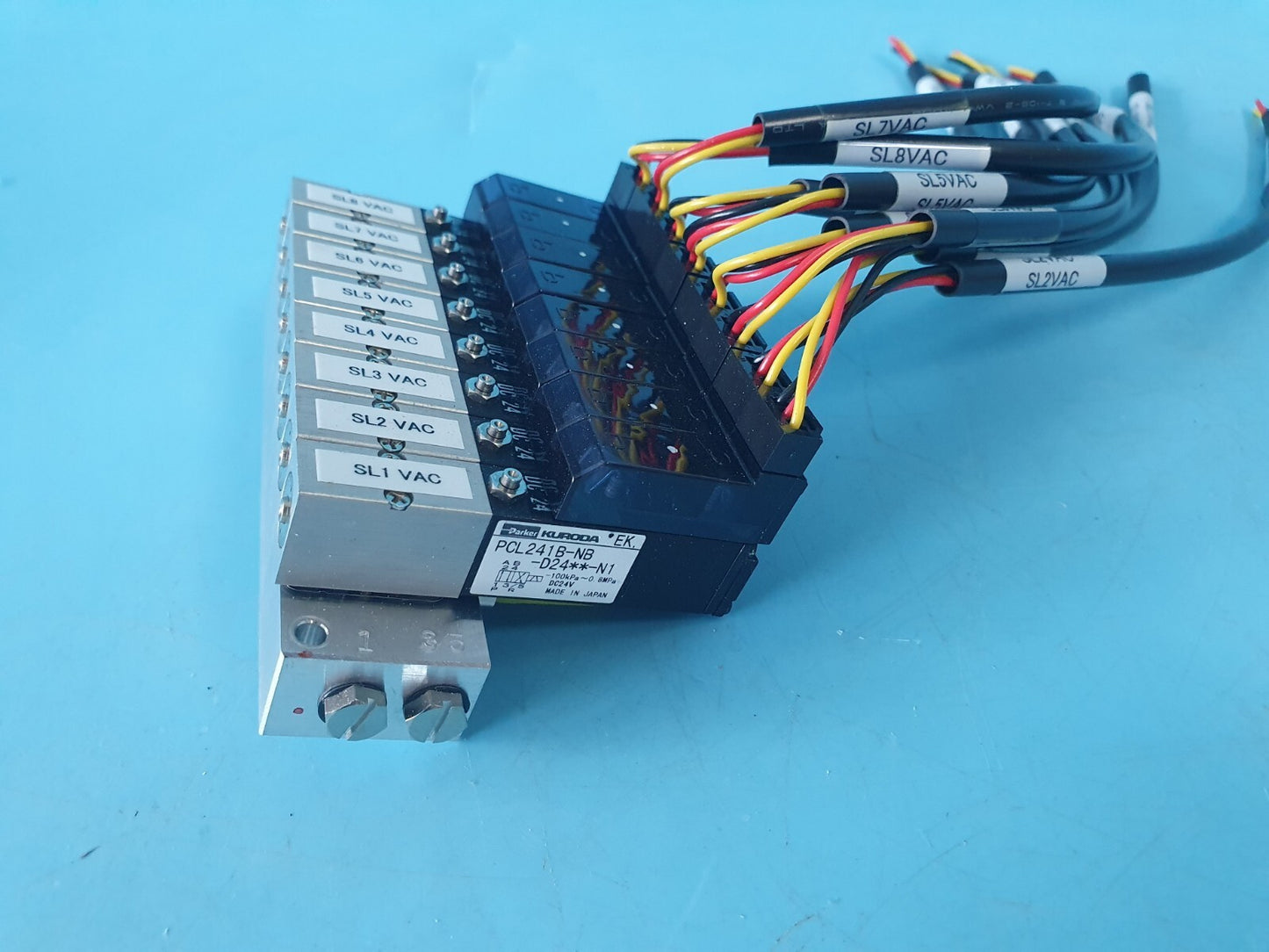 PARKER KURODA PCL241B-NB-D24-N1 Solenoid Valve Set
