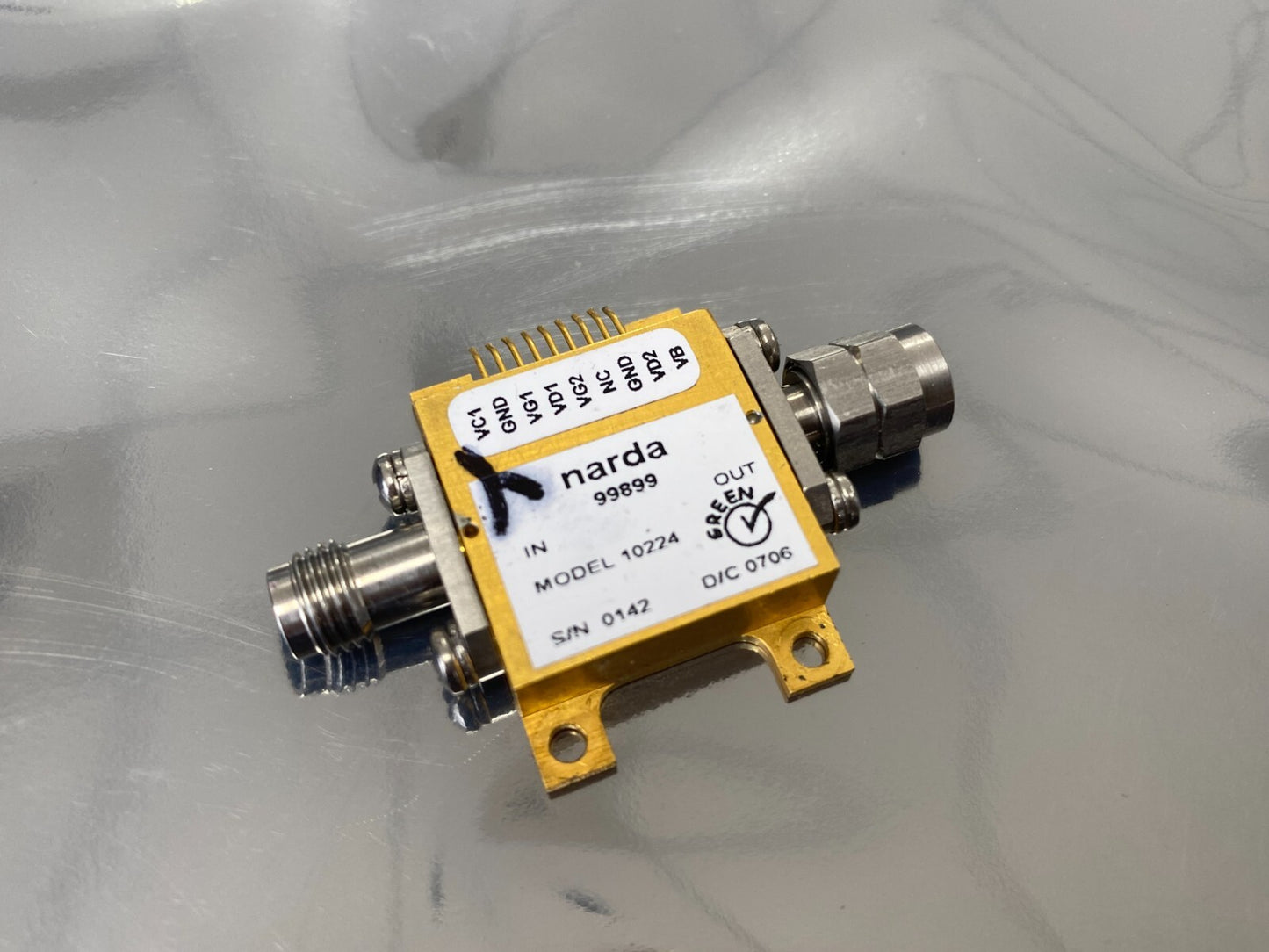 NARDA 10224 RF Amplifier 10MHz-35GHz 17-20dB Gain