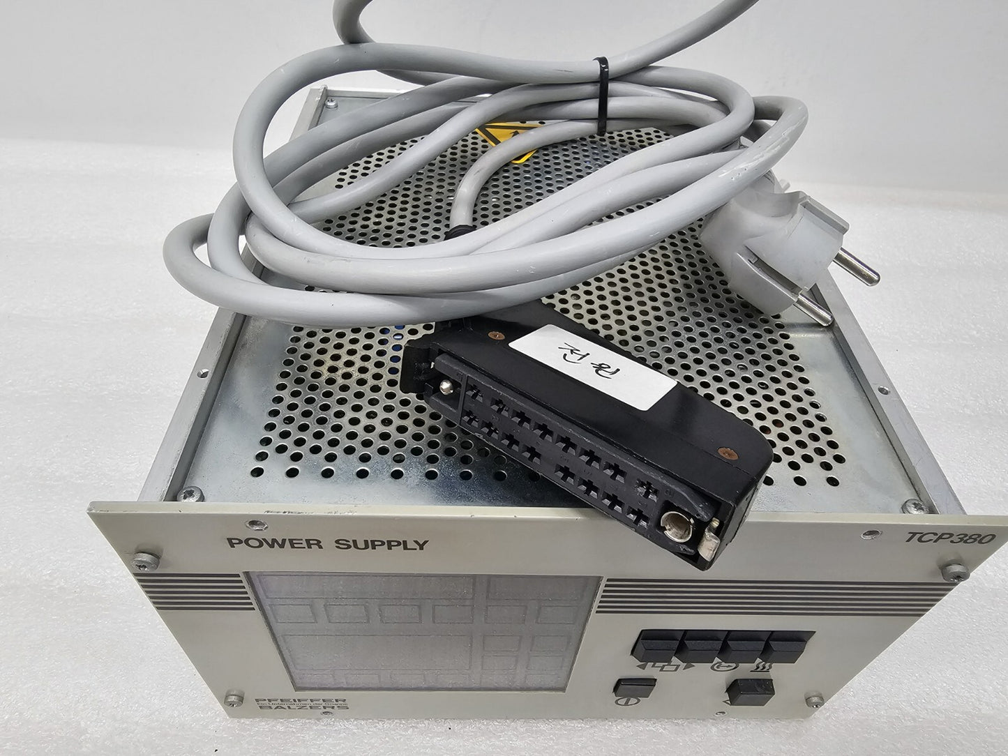 Pfeiffer Balzers TCP380 Turbo Pump Controller