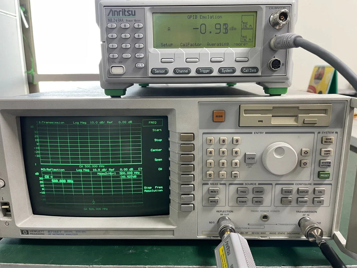 Agilent 8714ET 3GHz RF Network Analyzer