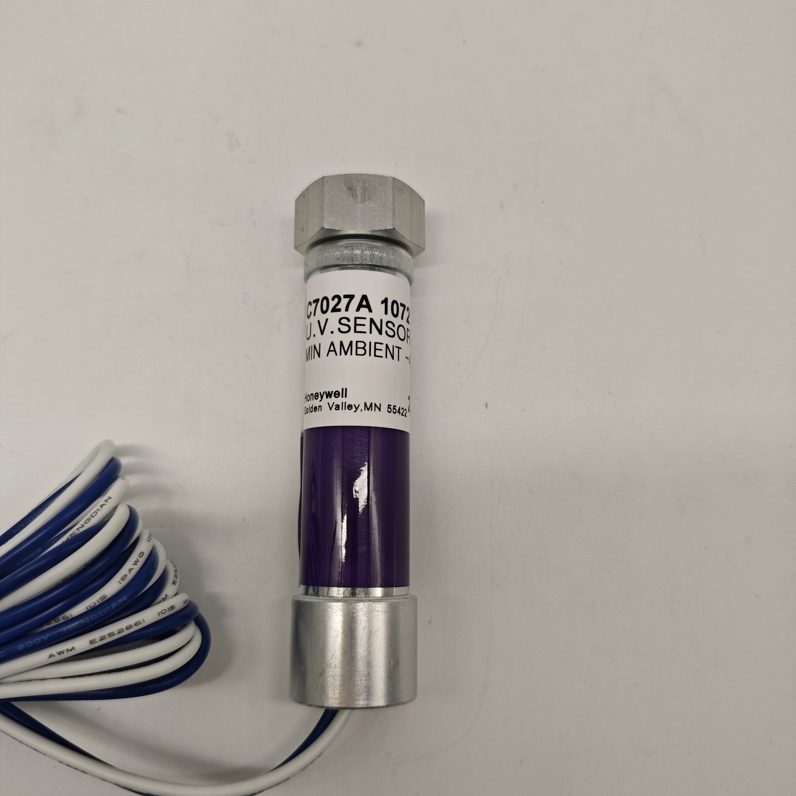 New Honeywell C7027A1072 Flame Detector