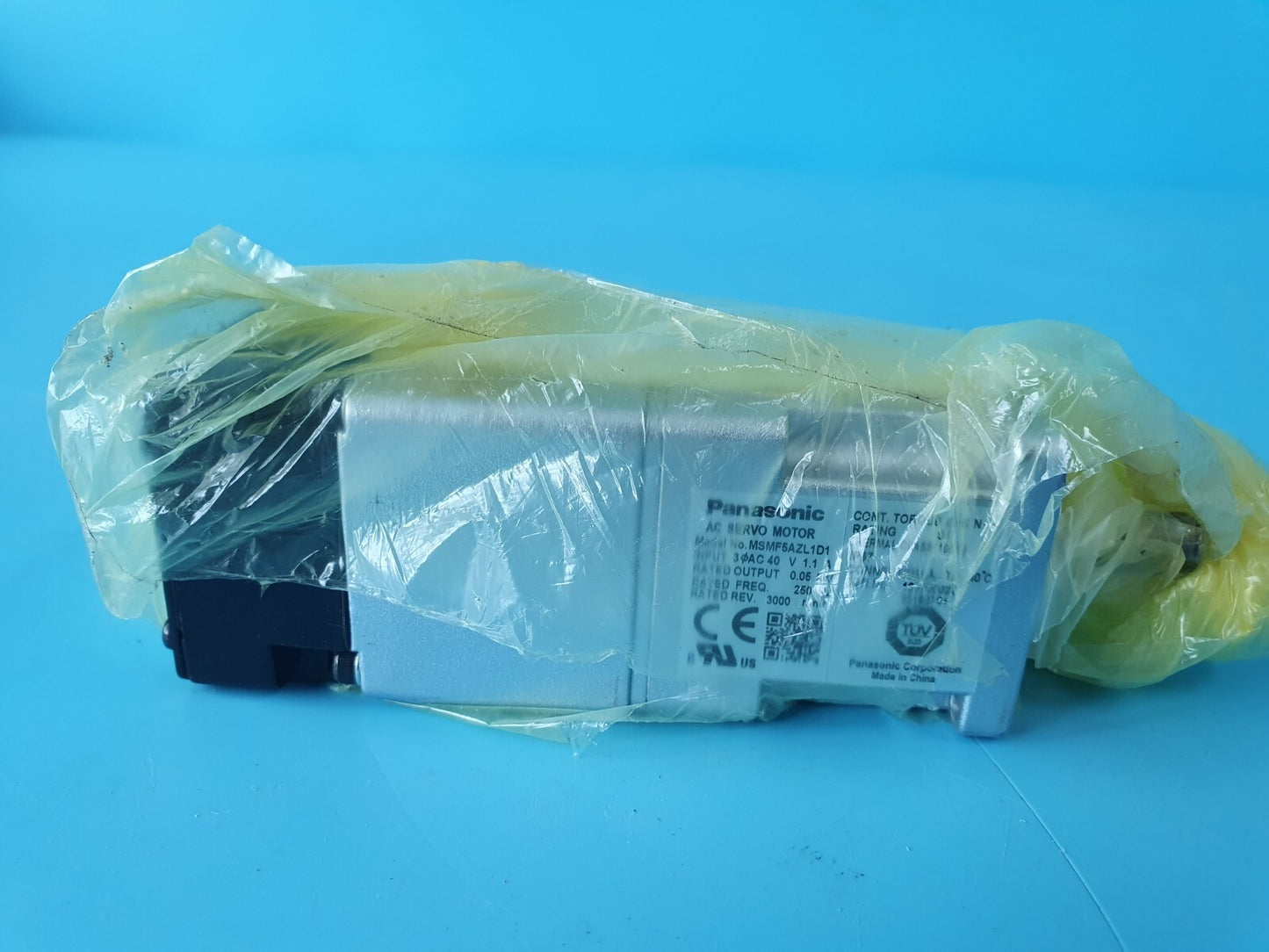 New Panasonic MSMF5AZL1D1 50W Servo Motor