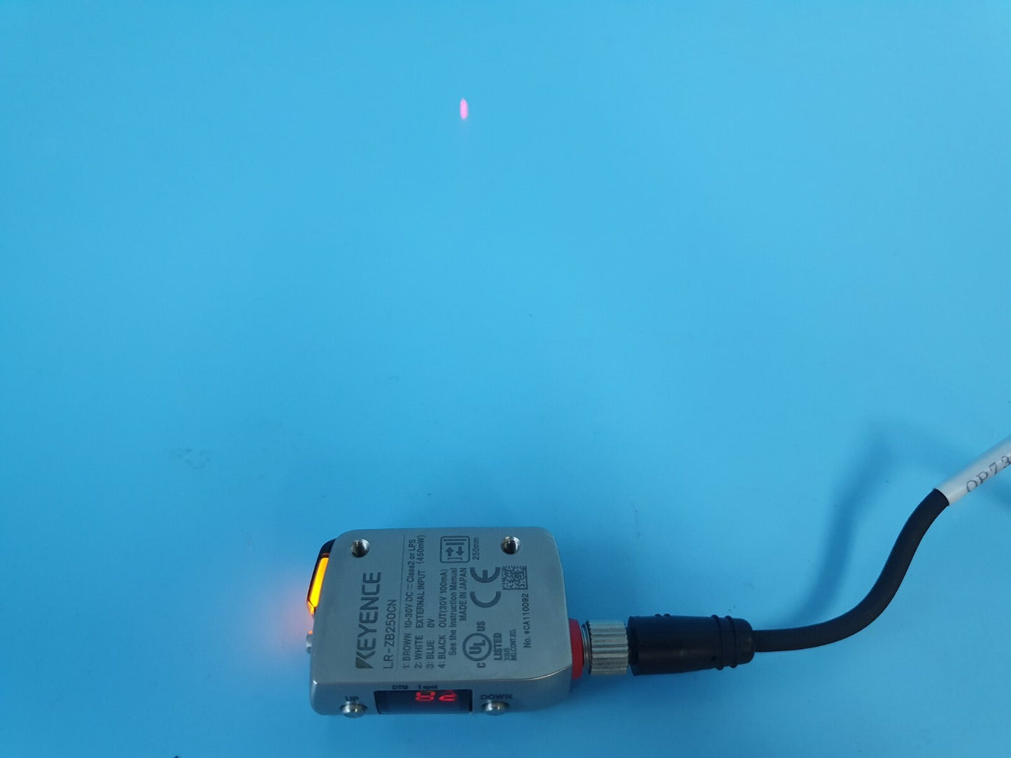 Keyence LR-ZB250CN Laser Sensor with Cable